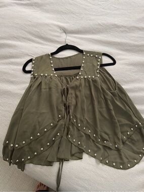 Army green top with studs (NWOT)
